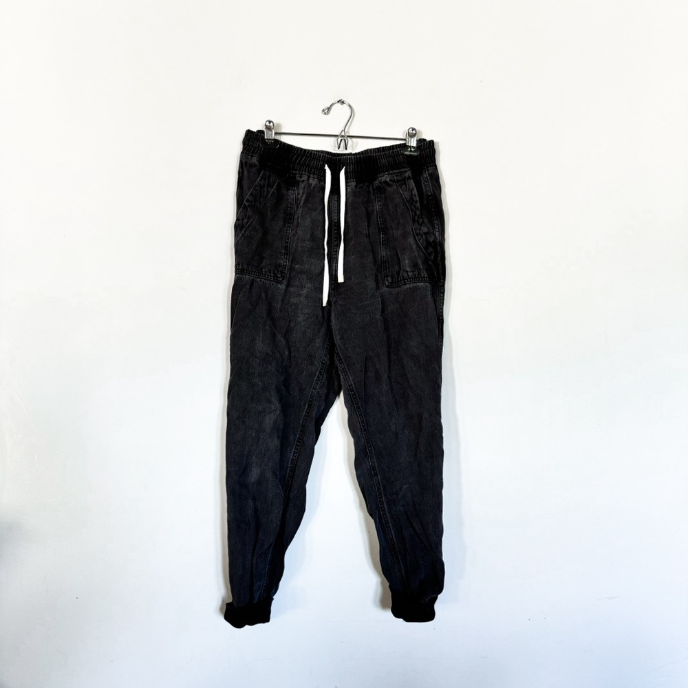 Dear John • Joggers